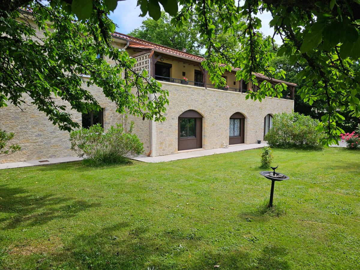 House Lavelanet