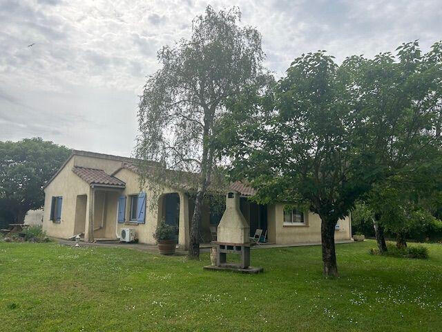 House Lavernose-Lacasse - 128m²