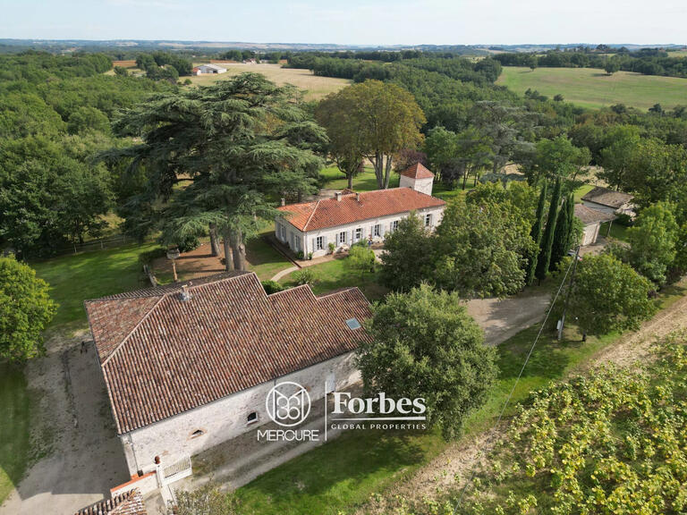 Propriété Layrac - 7 chambres - 643m²