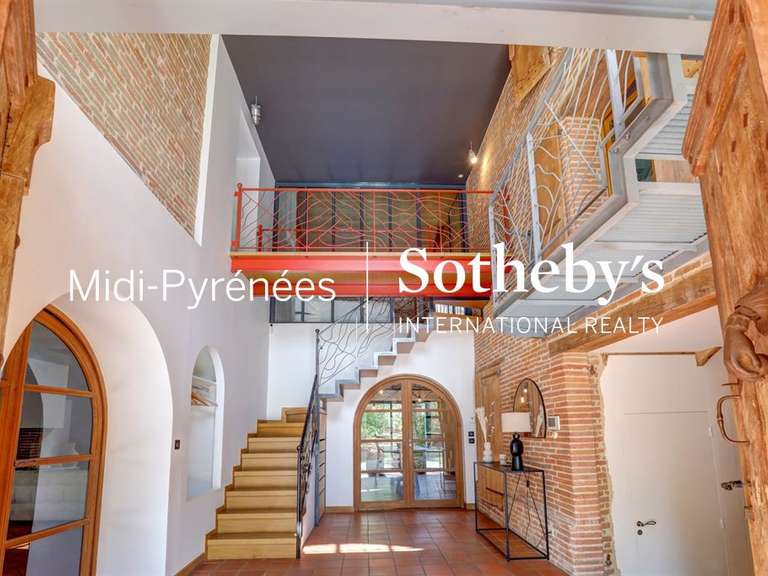 Maison Layrac-sur-Tarn - 6 chambres - 560m²