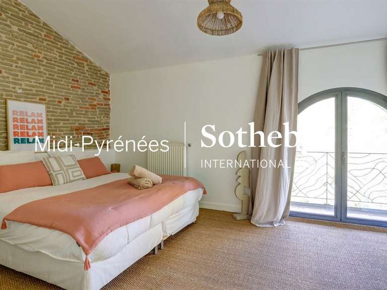 Maison Layrac-sur-Tarn - 6 chambres - 560m²