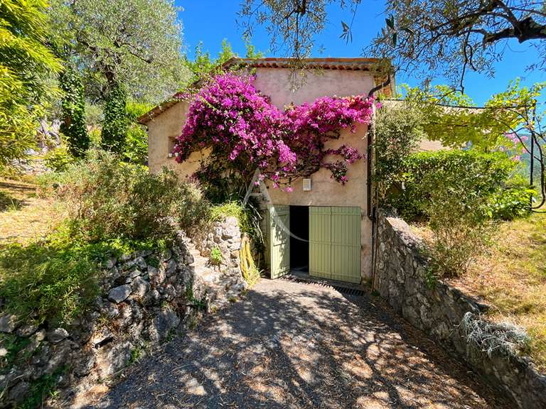 Maison Le Bar-sur-Loup - 3 chambres - 137m²