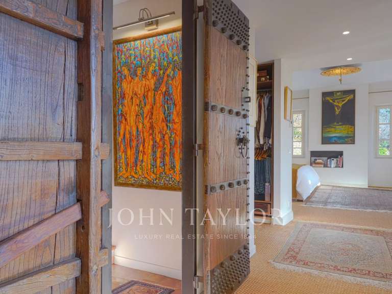 Maison Le Bar-sur-Loup - 10 chambres - 630m²