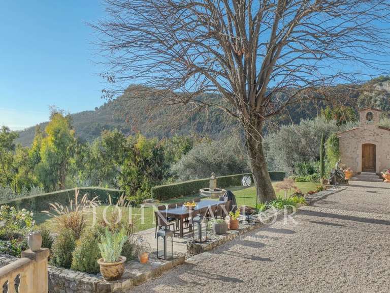 Maison Le Bar-sur-Loup - 10 chambres - 630m²