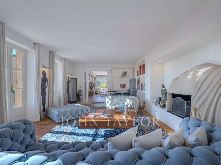 Maison Le Bar-sur-Loup - 10 chambres - 630m²