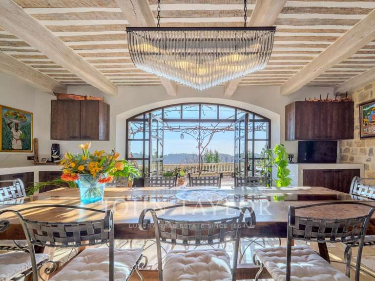 Maison Le Bar-sur-Loup - 10 chambres - 630m²