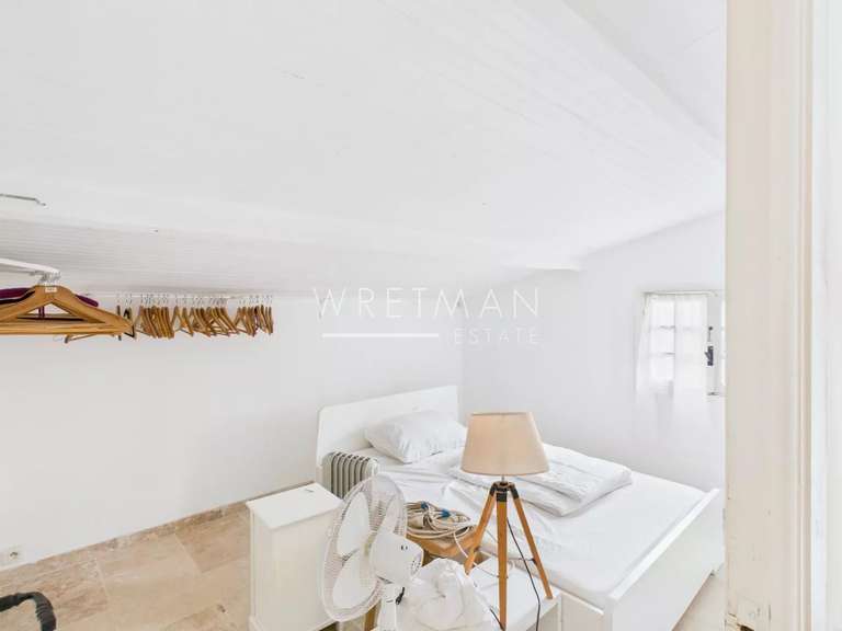 Maison Le Bar-sur-Loup - 3 chambres - 165m²