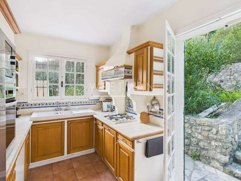 Maison Le Bar-sur-Loup - 3 chambres - 165m²