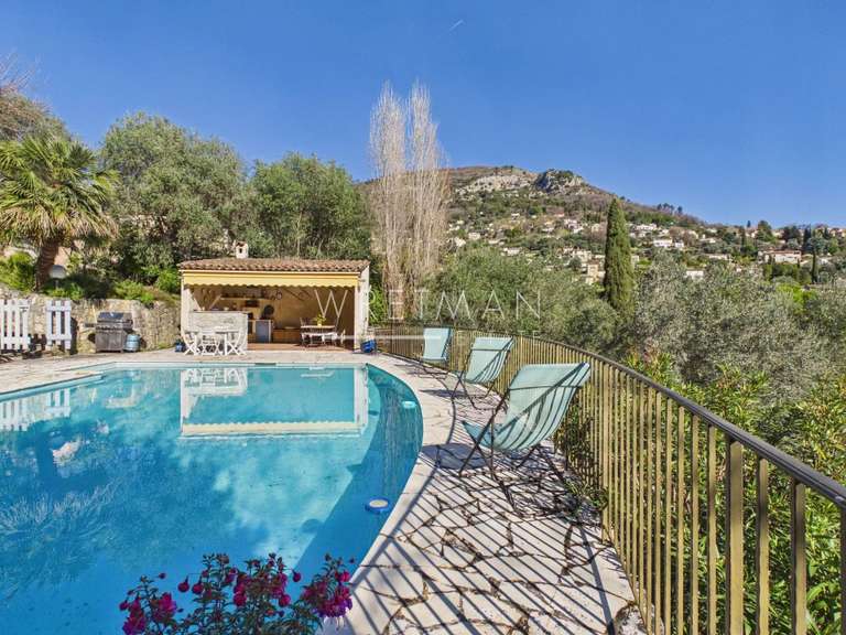 Maison Le Bar-sur-Loup - 4 chambres - 160m²