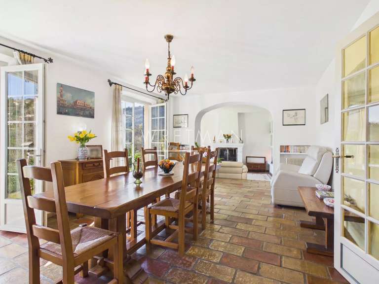 Maison Le Bar-sur-Loup - 4 chambres - 160m²