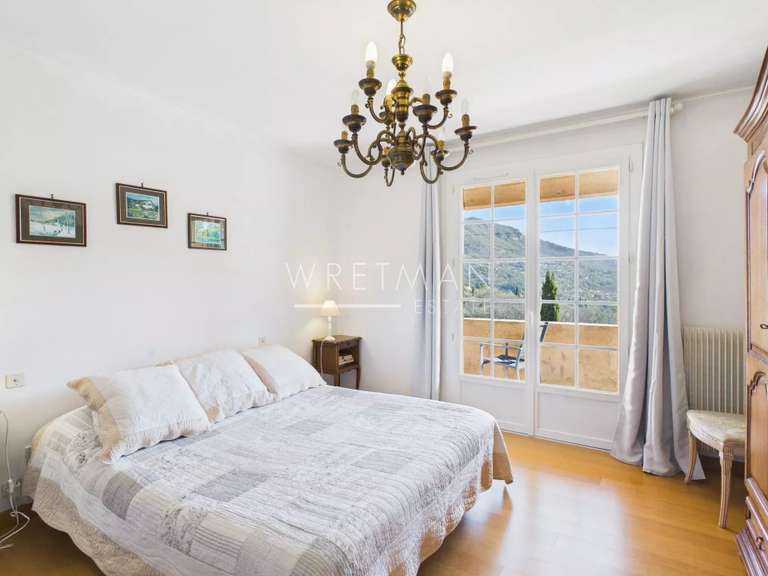 Maison Le Bar-sur-Loup - 4 chambres - 160m²