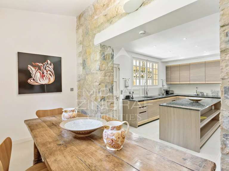 Maison Le Bar-sur-Loup - 6 chambres - 490m²