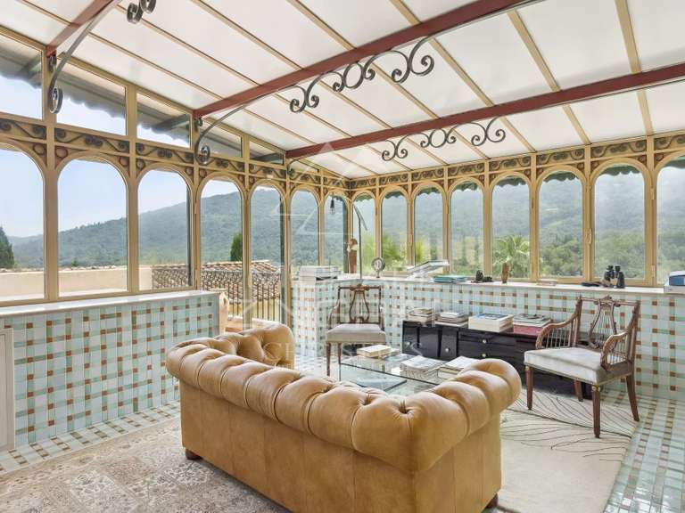 Maison Le Bar-sur-Loup - 6 chambres - 490m²