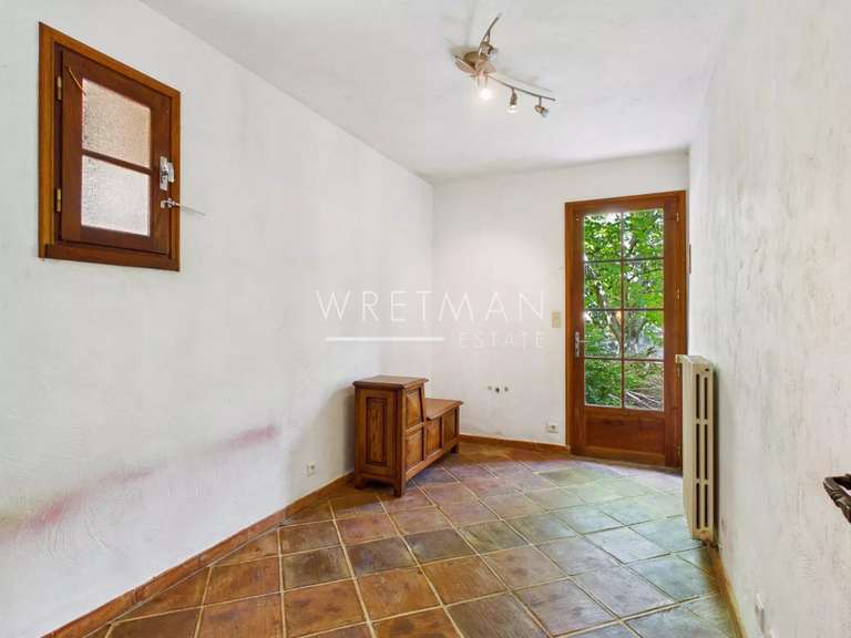 House Le Bar-sur-Loup - 3 bedrooms - 162m²