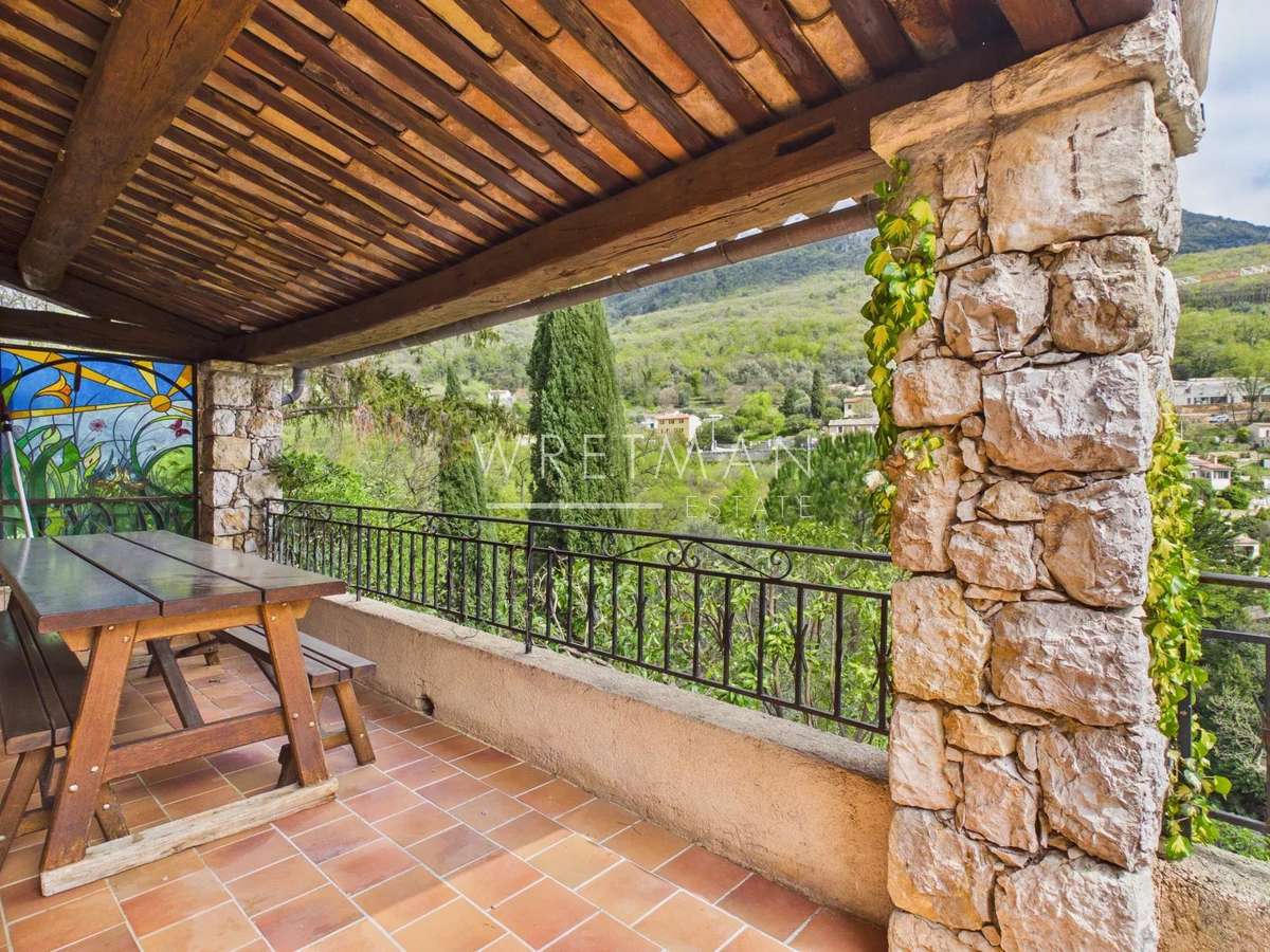 House Le Bar-sur-Loup