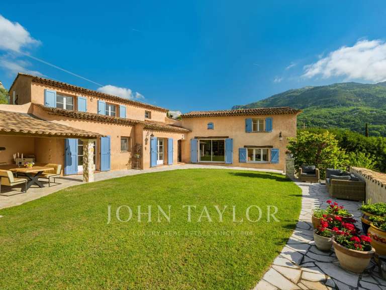 Maison Le Bar-sur-Loup - 5 chambres - 250m²