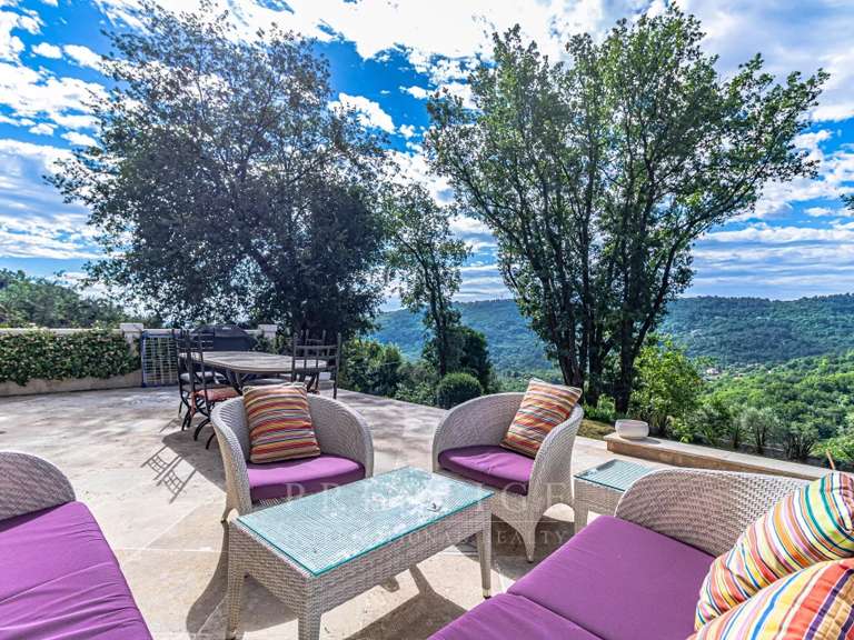 Maison Le Bar-sur-Loup - 4 chambres - 292m²