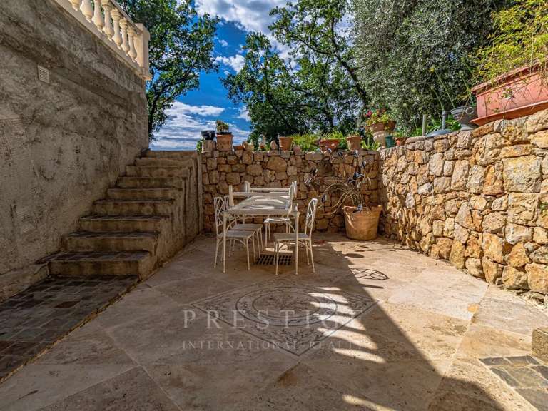Maison Le Bar-sur-Loup - 4 chambres - 292m²