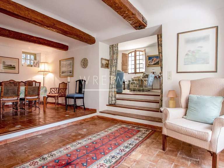 Maison Le Bar-sur-Loup - 5 chambres - 238m²