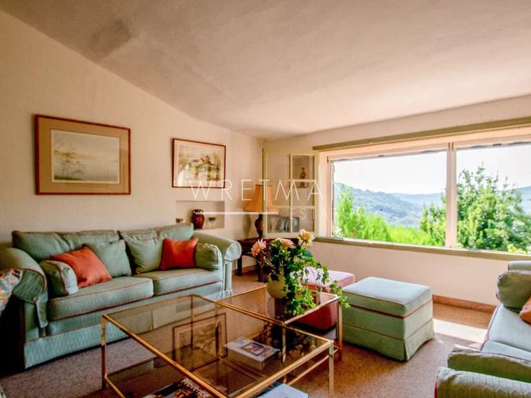 Maison Le Bar-sur-Loup - 5 chambres - 238m²