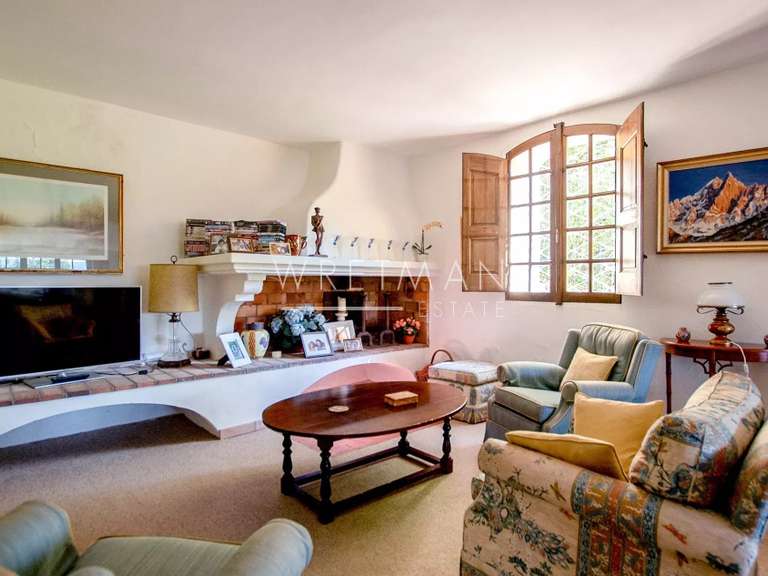 Maison Le Bar-sur-Loup - 5 chambres - 238m²