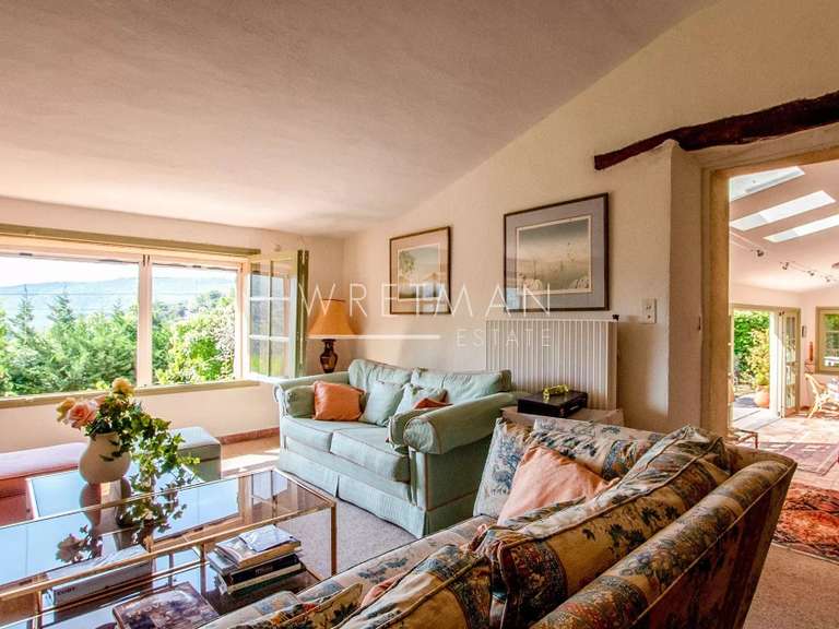 Maison Le Bar-sur-Loup - 5 chambres - 238m²