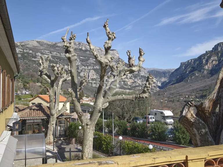 Villa Le Bar-sur-Loup - 741m²