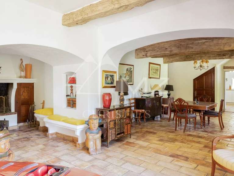 Villa Le Bar-sur-Loup - 4 chambres - 181m²