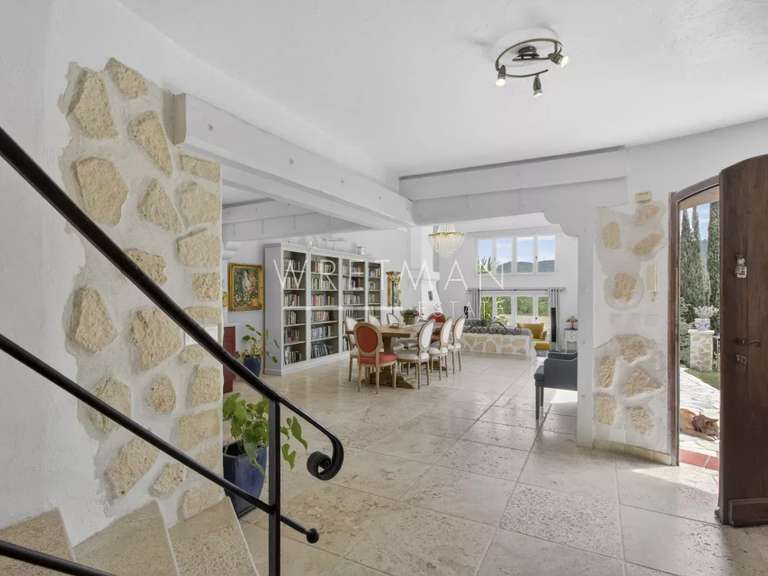 Villa Le Bar-sur-Loup - 252m²