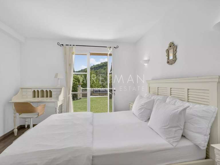 Villa Le Bar-sur-Loup - 252m²