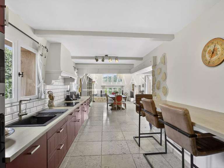 Villa Le Bar-sur-Loup - 252m²