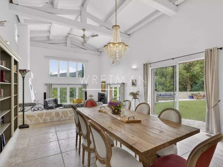 Villa Le Bar-sur-Loup - 252m²