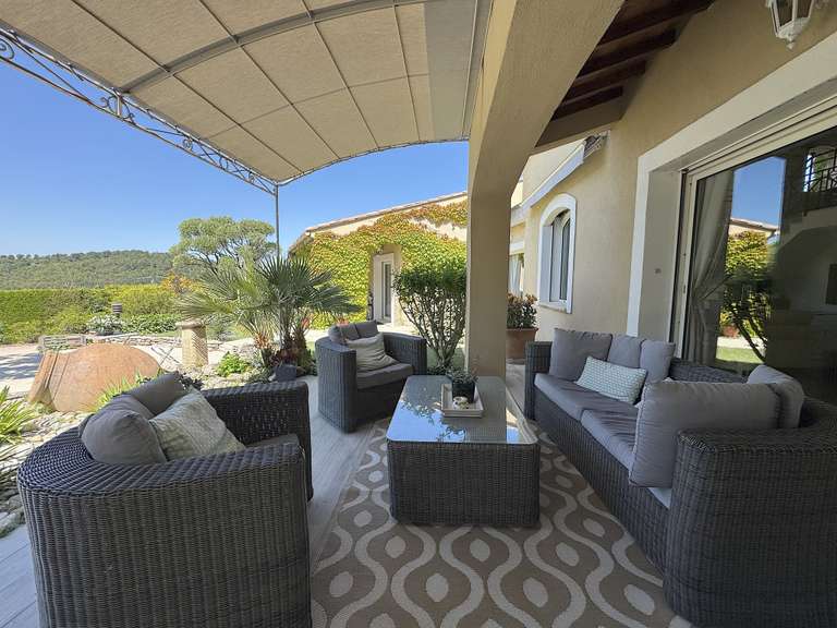 Villa Le Beaucet - 4 bedrooms - 250m²