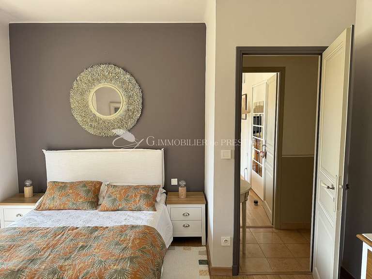 Villa Le Beaucet - 4 bedrooms - 250m²