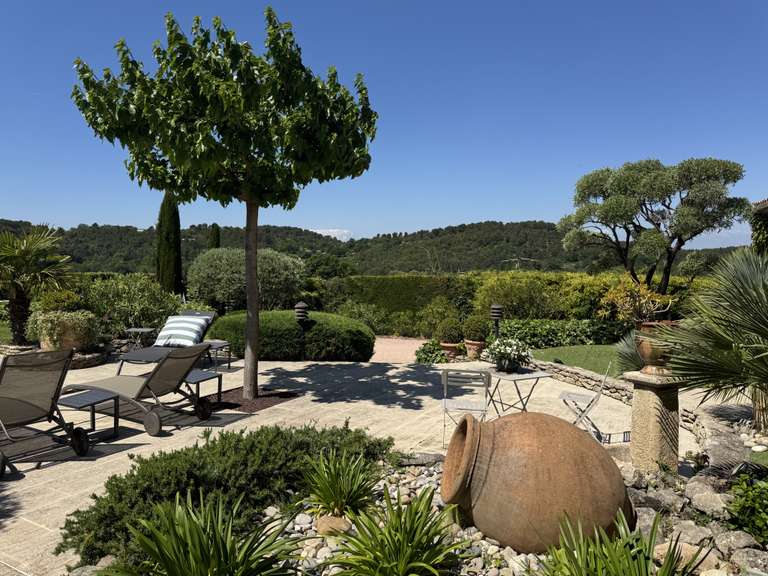 Villa Le Beaucet - 4 bedrooms - 250m²