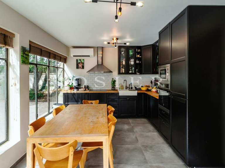 Villa Le Beaucet - 5 chambres - 210m²