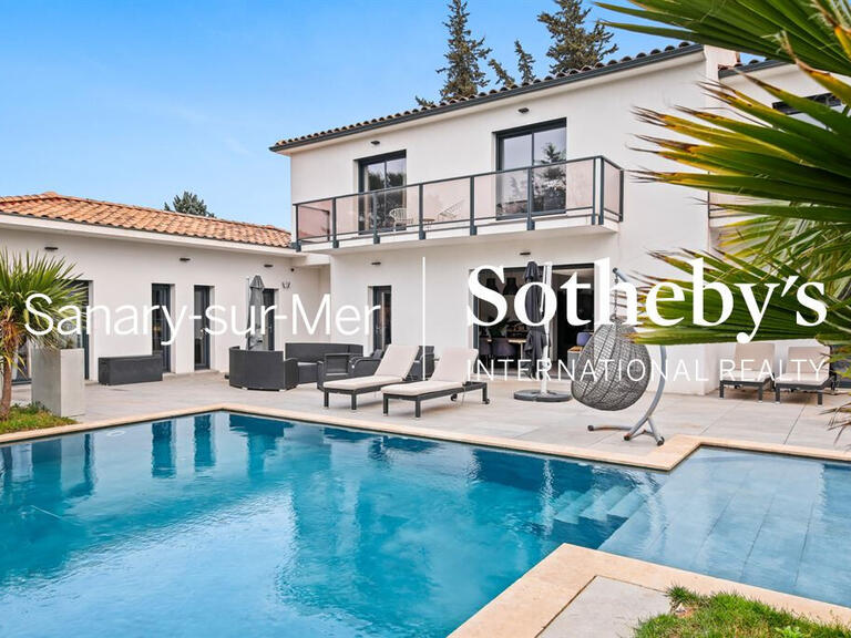 Maison Le Beausset - 6 chambres - 254m²