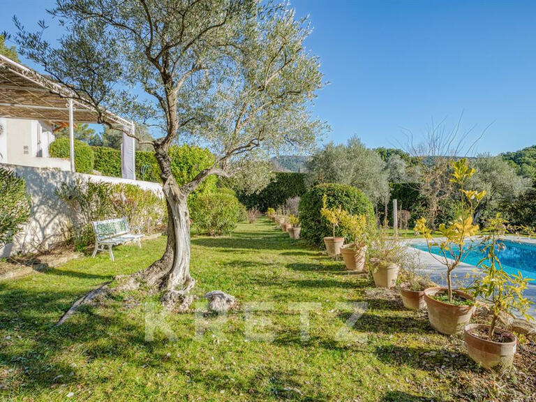 Maison Le Beausset - 7 chambres - 250m²