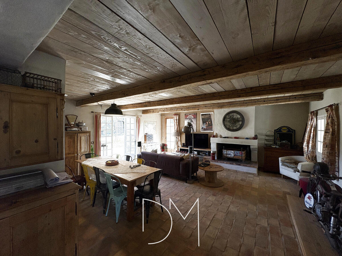 House Le Beausset