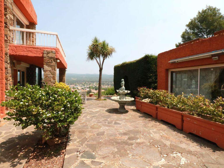House Le Beausset - 5 bedrooms