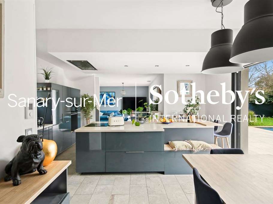 House Le Beausset