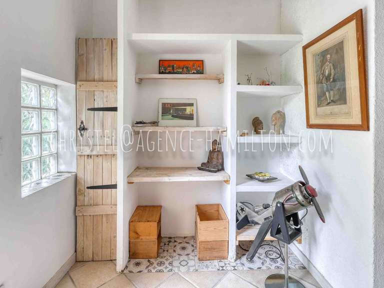 Maison Le Beausset - 5 chambres - 139m²