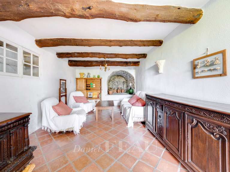 Maison Le Beausset - 6 chambres - 197m²