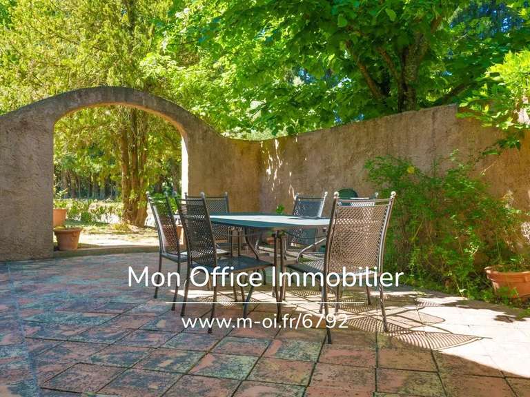Maison Le Beausset - 3 chambres - 172m²