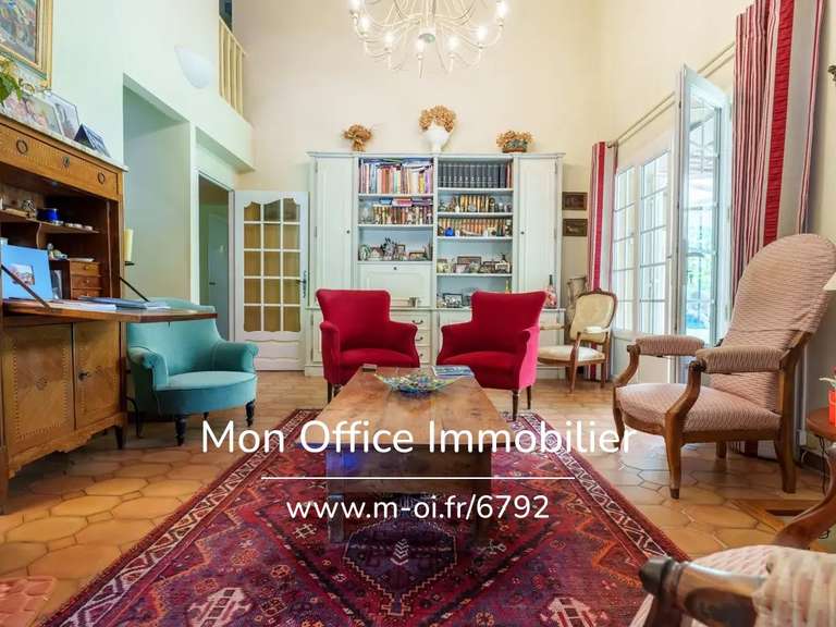 Maison Le Beausset - 3 chambres - 172m²