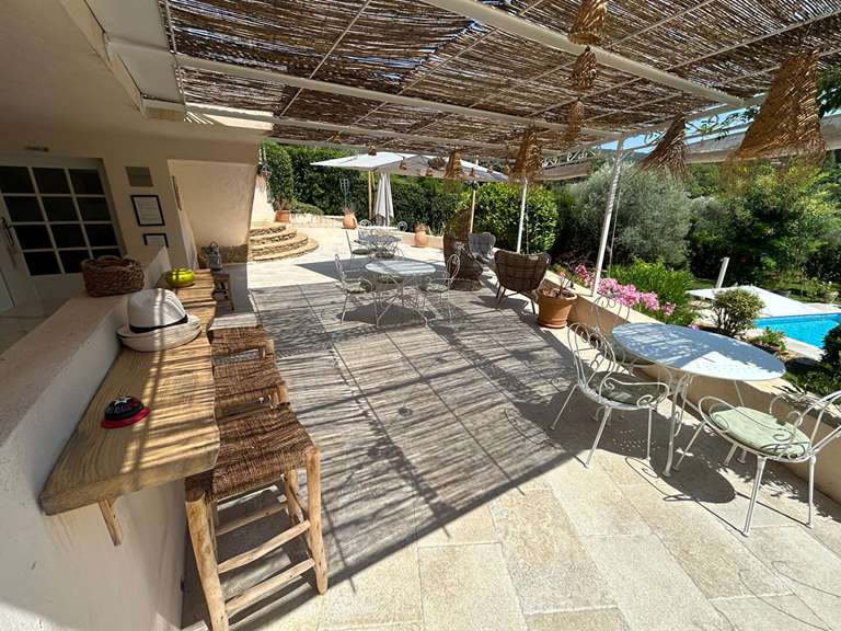 Villa Le Beausset - 7 bedrooms - 250m²