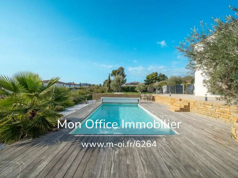 Villa Le Beausset - 3 bedrooms - 110m²