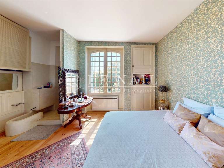 Castle Le Blanc - 6 bedrooms - 400m²