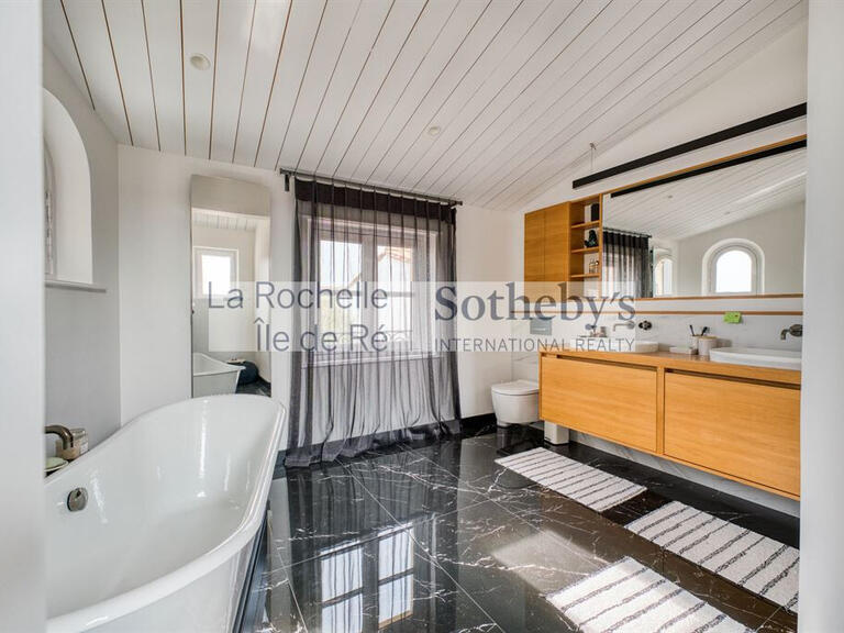 Maison Le Bois-Plage-en-Ré - 8 chambres - 440m²
