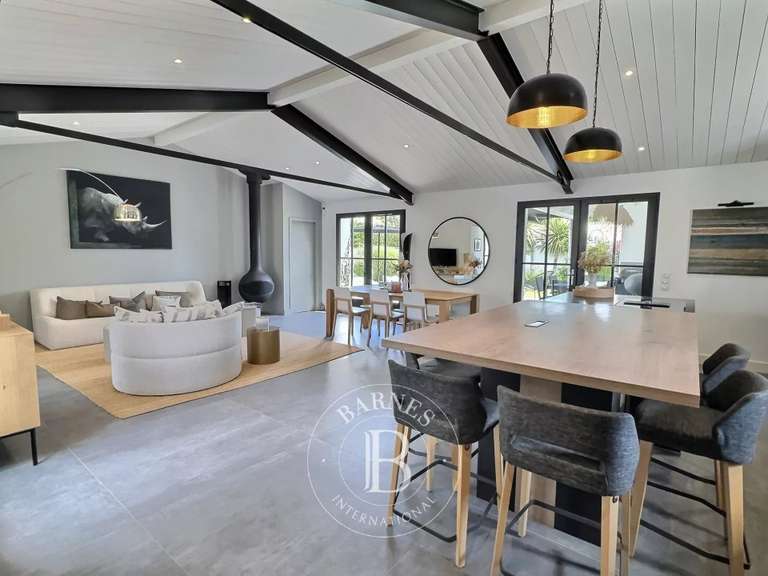 Maison Le Bois-Plage-en-Ré - 4 chambres - 178m²